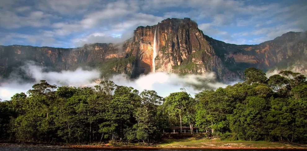 Excursión de 2 dias Delta del Orinoco Canaima Salto angel